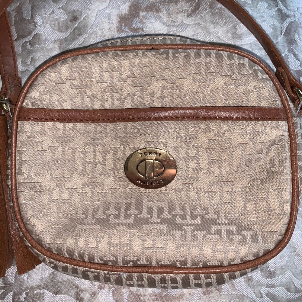 Tommy Hilfiger Bag